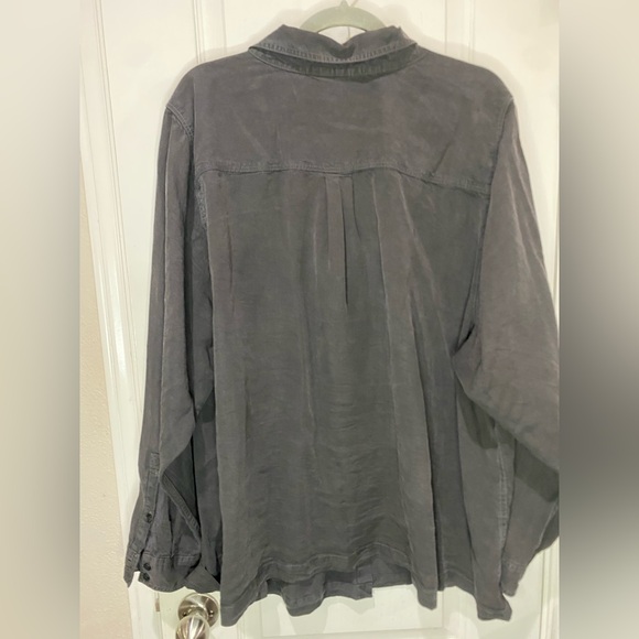 Torrid Black tencel button down shirt - Picture 5 of 6